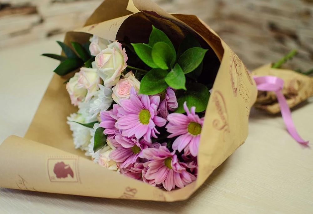 Букет цветов из: Розы и Хризантемы в Ходаево