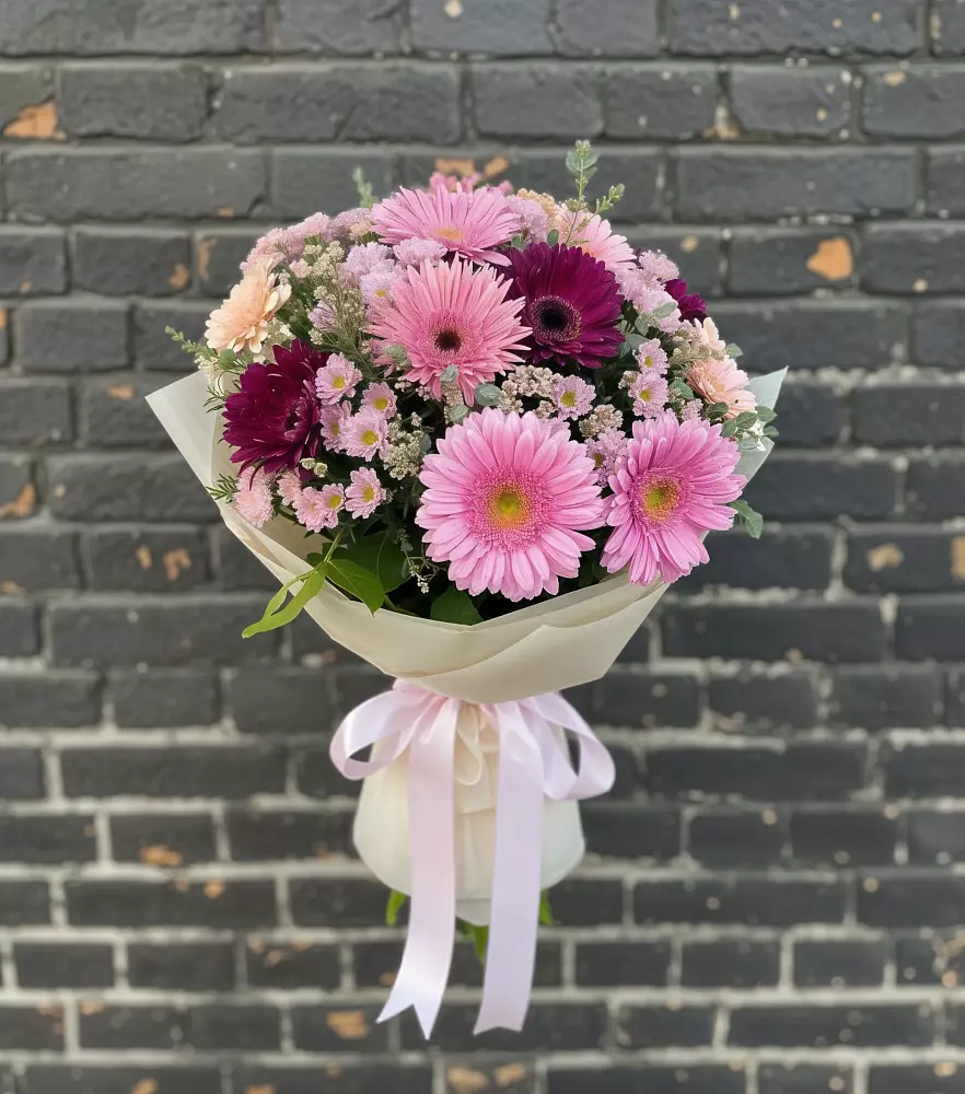 Букет цветов из: Герберы и Хризантемы в Ходаево
