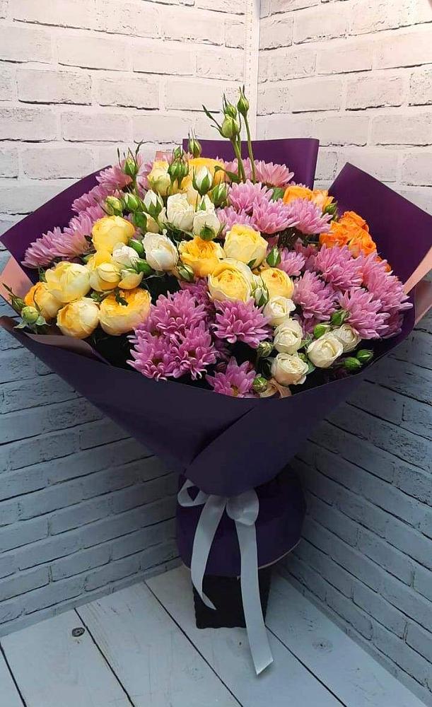 Букет цветов из: Хризантемы и Розы в Ходаево