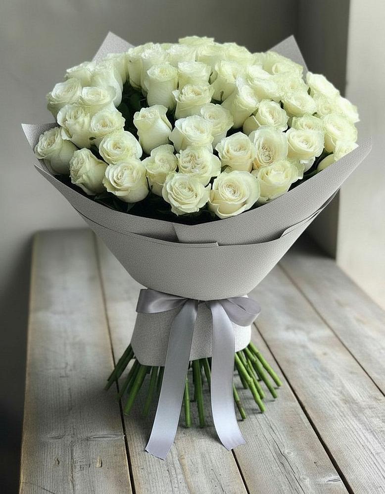 Букет 35 Белых роз в Ходаево