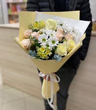 Букет цветов из:  Альстромерии, Розы и Хризантемы в Ходаево