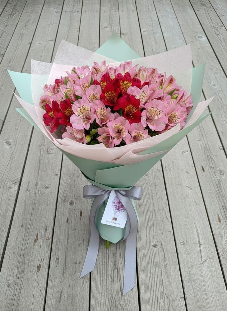 Букет цветов из: Альстромерии в Ходаево